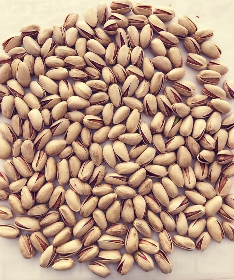 پسته خام احمدآقایی ۲۰۰ گرمی