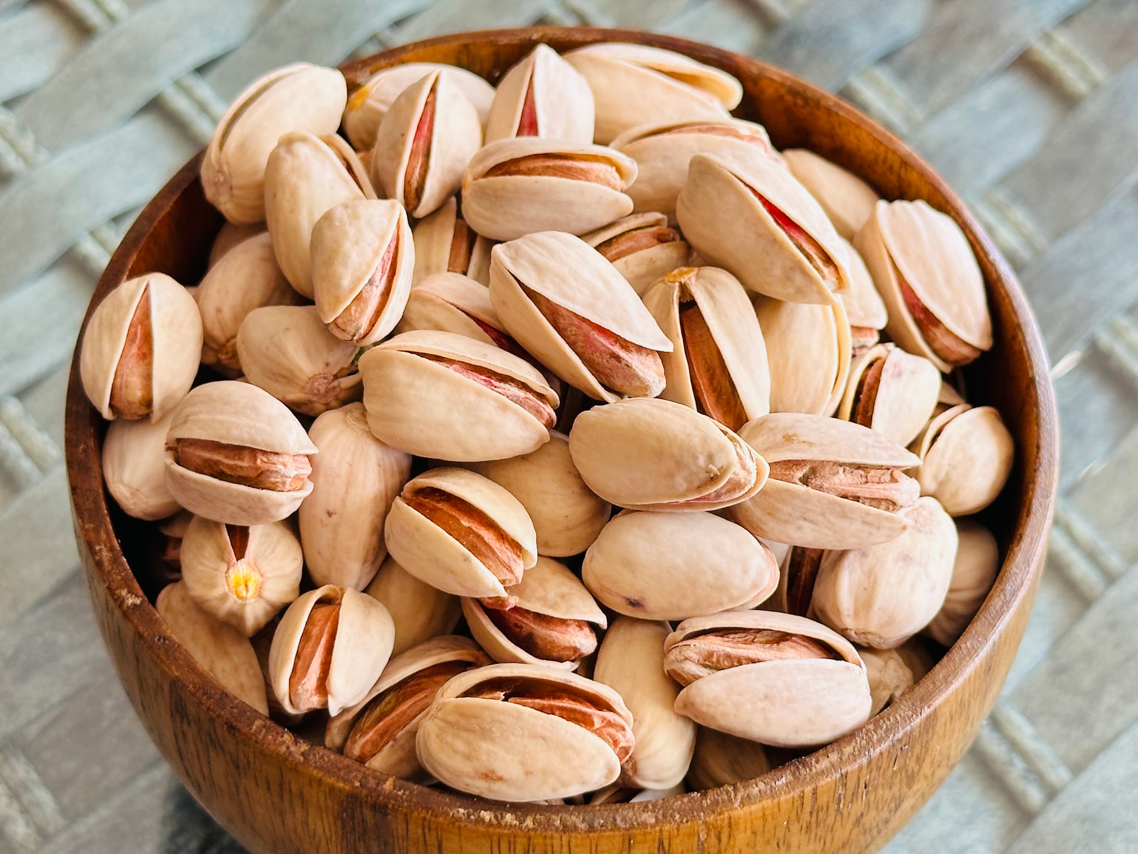 پسته اکبری ۱.۵ کیلو رست شده