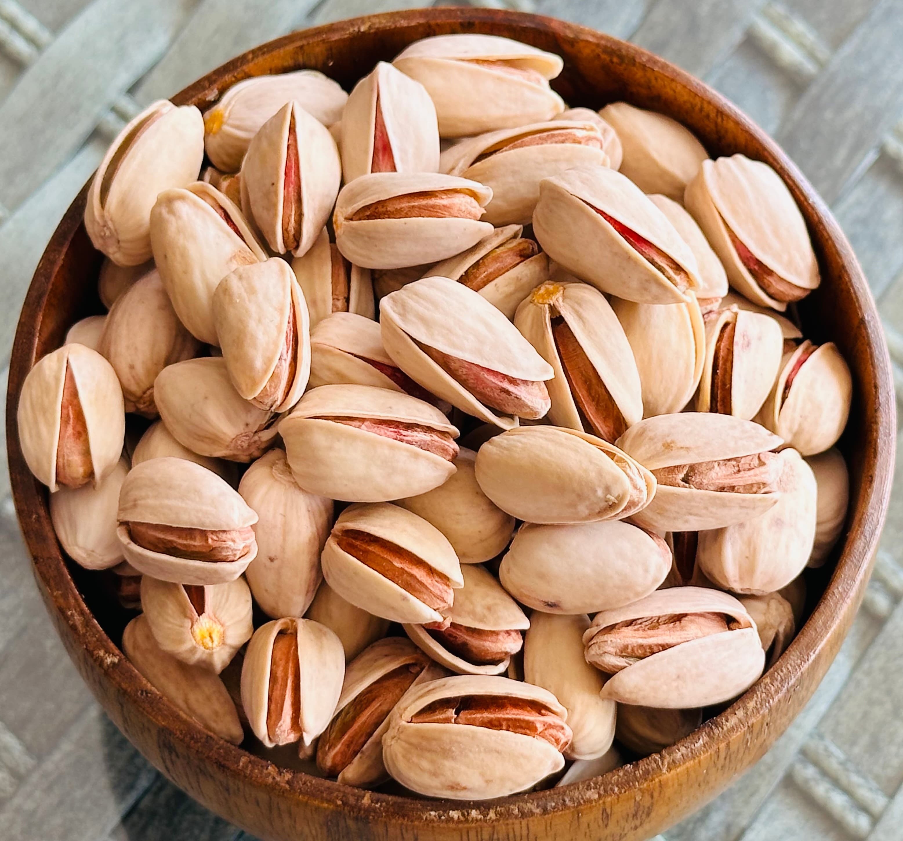پسته اکبری رست شده ۵۰۰ گرمی