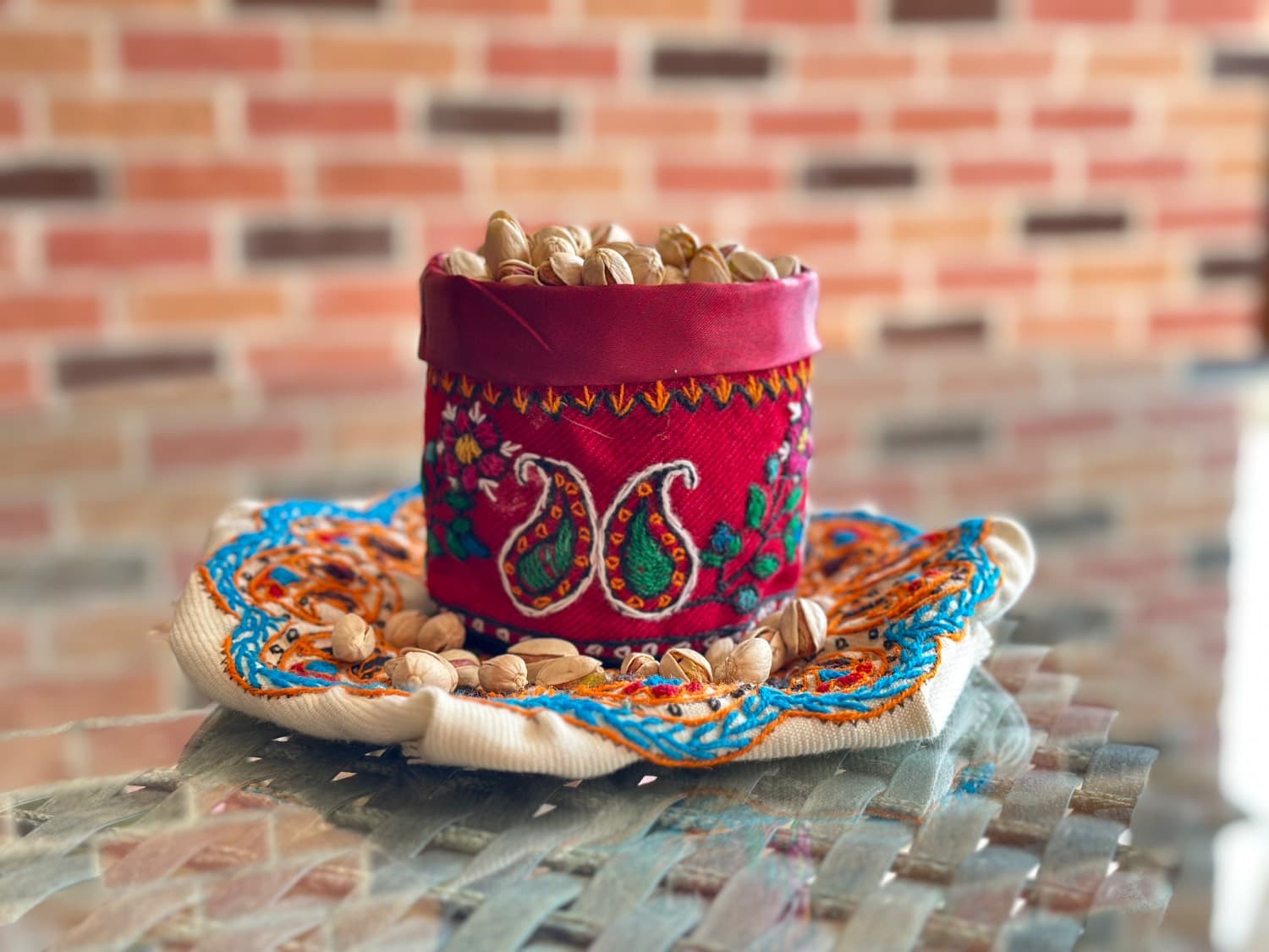 پسته اکبری رست شده250 گرمی با بسته بندی پته